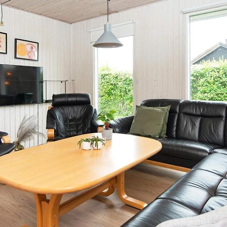 9 Person Holiday Home In Juelsminde Sonderby  Zewnętrze zdjęcie