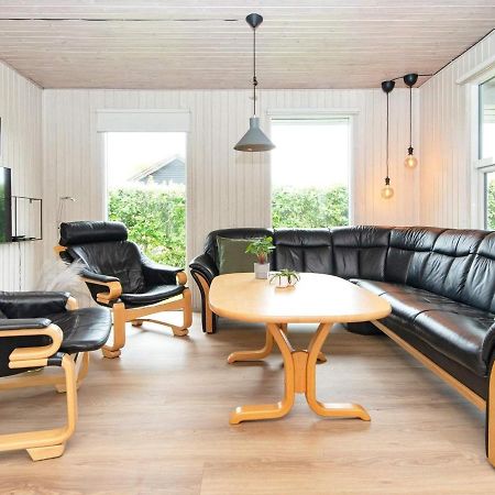 9 Person Holiday Home In Juelsminde Sonderby  Zewnętrze zdjęcie