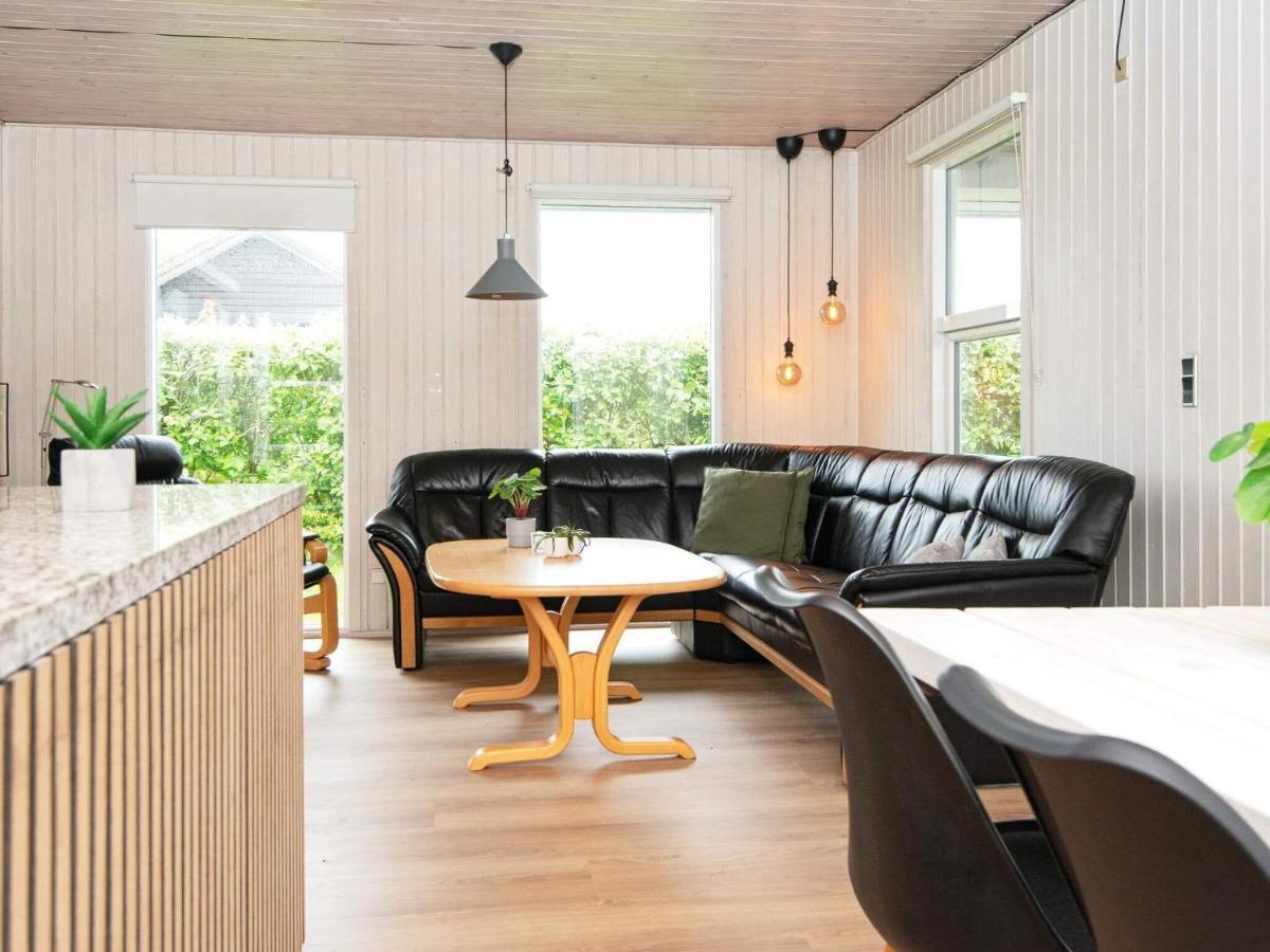 9 Person Holiday Home In Juelsminde Sonderby  Zewnętrze zdjęcie