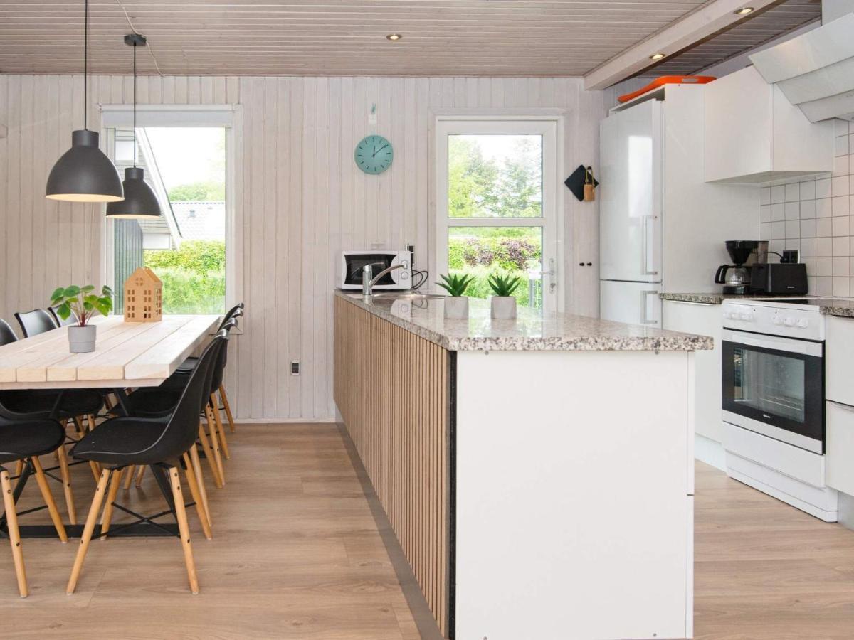 9 Person Holiday Home In Juelsminde Sonderby  Zewnętrze zdjęcie